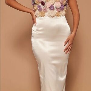 Elegant Floral Embellished Cocktail Dress